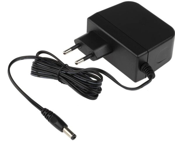 The Postron Regulated 110/230V Power Adapter
