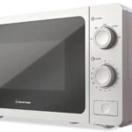 Bennet Read 20 Litre White Manual Microwave Oven